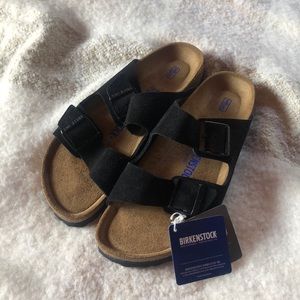 Birkenstock’s Arizona, soft footbed
